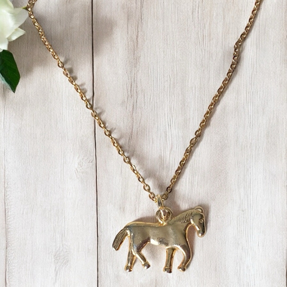 Women's Necklace Equestrian Goldtone Chain Horse Pendant. - Picture 2 of 6